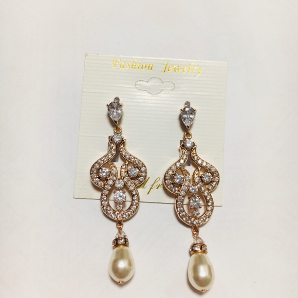 Earrings - Picture 2 of 2